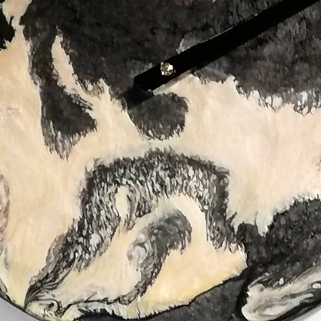horloge noire et blanche "luna"