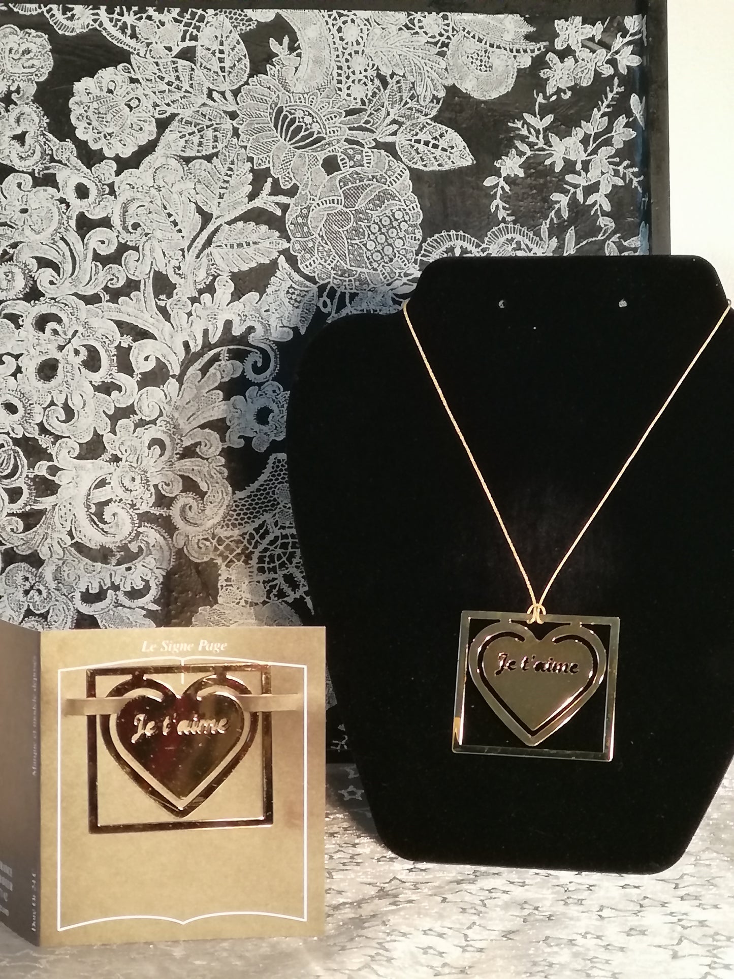 collier love
