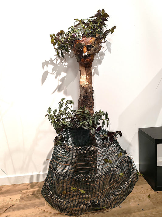 Veilleur-arbre – Sculpture-installation anthropomorphe et végétale