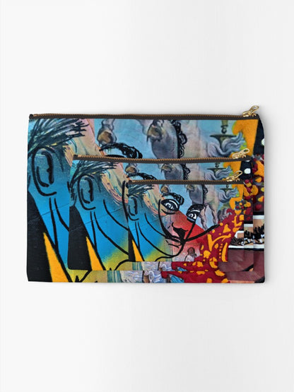 pochette dali world